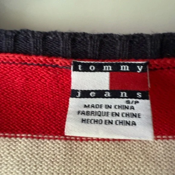 VTG Tommy Jean Y2K Crop Sweater - Picture 3 of 8